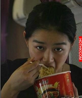 美女空姐自曝被高層「潛規則」　受辱過程讓人心寒