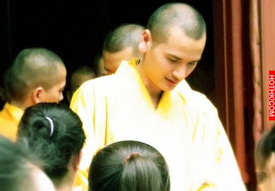 拒做富二代女婿，他成了中國最帥的和尚