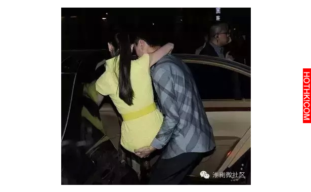 震驚！丈夫出門買菜，癱瘓美女妻被男人抱上車…
