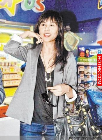 太痛！嫁入豪門卻慘遭家暴的女星．．．心疼阿！