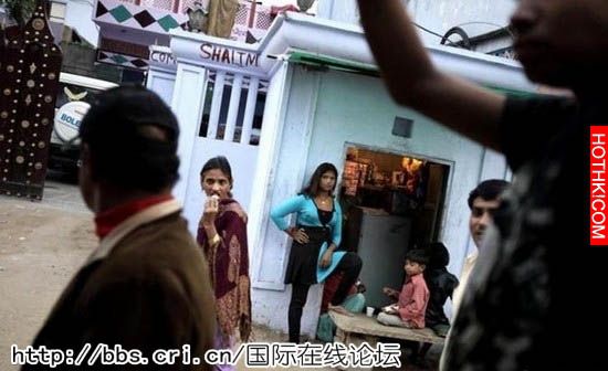 一出生就註定的悲慘命運！種性制度下世代傳承的印度「妓女村」生活大揭密！ ...