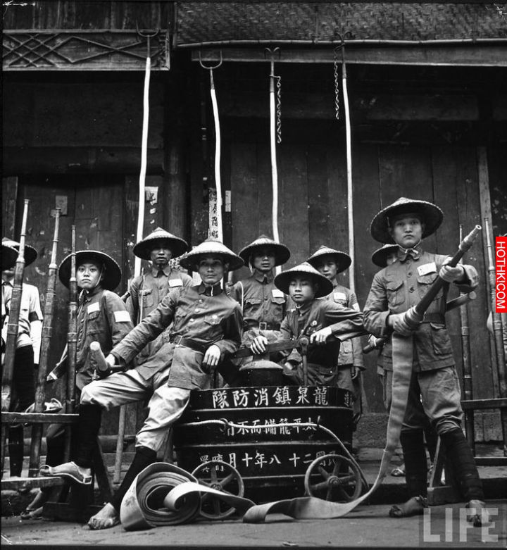 曝光78張中國100多年前的真實照片....原來古代還是有正妹的！！ ...