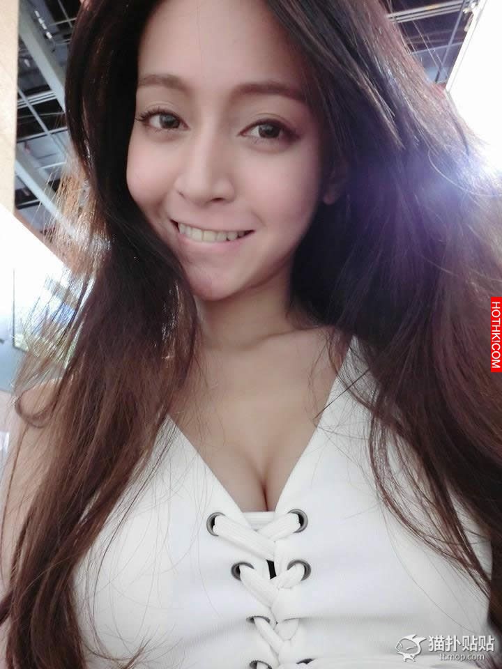 「C乳對比G奶差很大...」超正女模開胸旗袍性感尺度破表