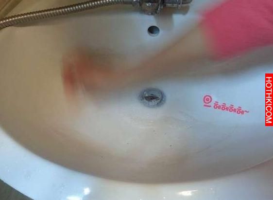 太棒了！30秒讓發霉發黃洗手臺光亮晶晶，原來只要兩滴這個...真的好神奇！ ...