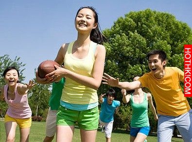 驚豔！50歲女人長著一張25歲的臉！原因居然只是因為...