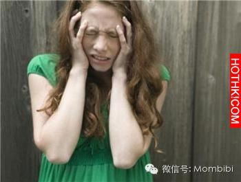 孕婦產檢被插隊，掀起肚皮抗議，沒想到肚裡的胎兒竟然...
