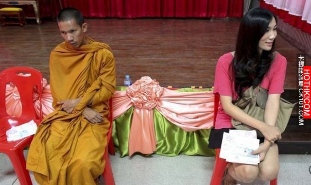 聽說泰國兵役抽籤就是素人「正妹」走紅現場，於是趕緊去看了下… ...