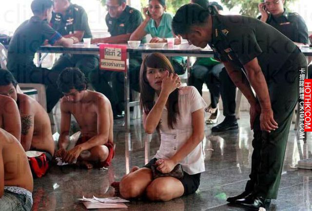 聽說泰國兵役抽籤就是素人「正妹」走紅現場，於是趕緊去看了下… ...