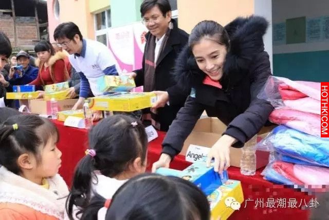 美女Lydia海島浪漫婚！「張艾亞」卻痛哭不己…比基尼照、自拍搶盡風頭！ ...