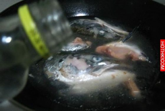 去除魚腥味，只要在煎之前泡一下「這個」！這些做飯技巧，不學起來後悔一輩子！ ...