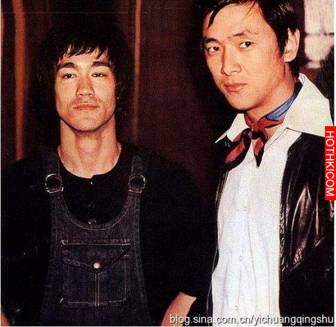 他是第一代功夫皇帝，紅過成龍，被林青霞倒追，女友小他40歲
