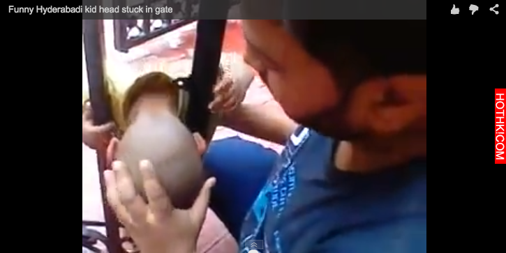 小孩的頭不小心卡在黑色鐵門裡面，把家人給嚇壞了！沒想到他的爸爸最後竟然....這一幕 ...