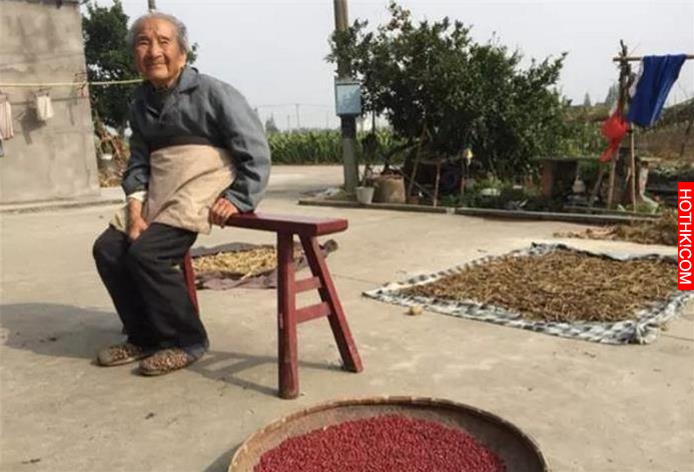 給他剪一次頭髮要設計費5千元，竟然出現在地下道幫街友免費理髮，這次他終於來亞洲了 ...