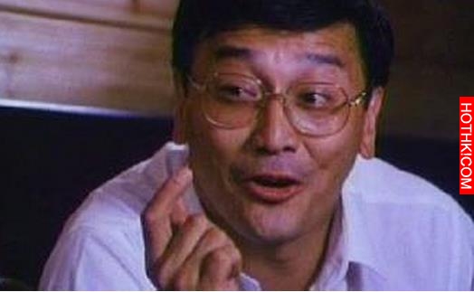 他是三級片天王，&ldquo;睡&rdquo;遍港台所有艷星，卻單身多年靠走穴為生