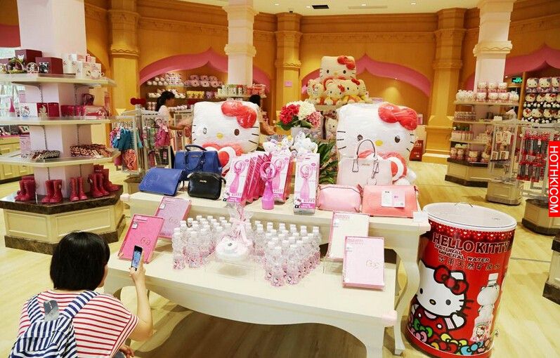 全球首座Hello Kitty主題樂園正式開幕了！絕對不能錯過的Kitty摩天輪！看到Kitty主題 ...