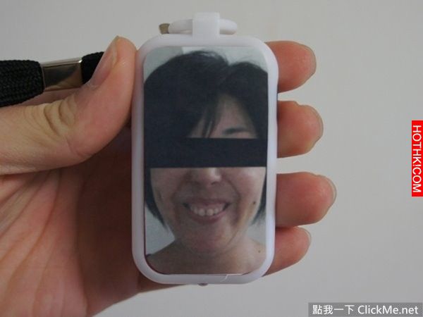 胸前的墜飾能不能擋下發射的子彈呢？他賭上了生命...下場卻讓人好難過！ ...