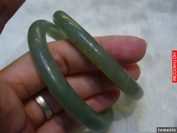 爹留下一對玉鐲給我跟哥，但都不告訴我們藏哪！死前，爹比出手勢讓我們找到「它」！帶 ...