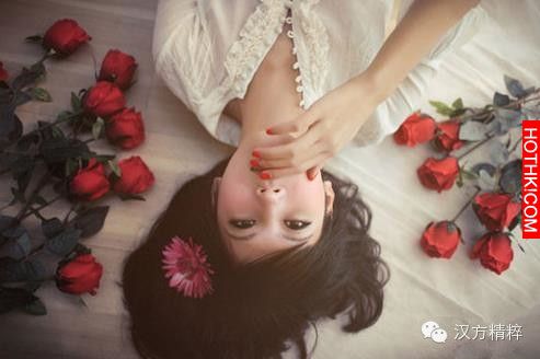 女人子宮是根，胸是葉，臉是花！因此子宮是年輕的泉源！