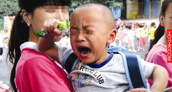 如何讓小孩第一次上幼兒園不哭不鬧?! 只要這樣做，孩子立刻開心上學去！！ ...