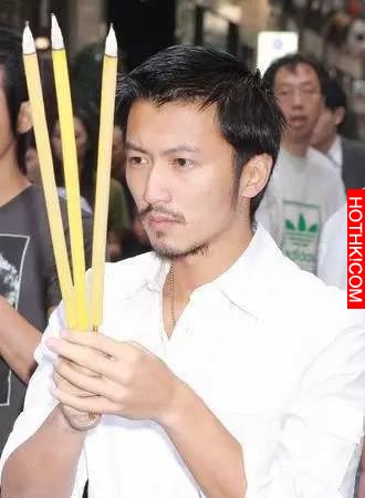 拜他都會火！為何白龍王堅決不見劉嘉玲