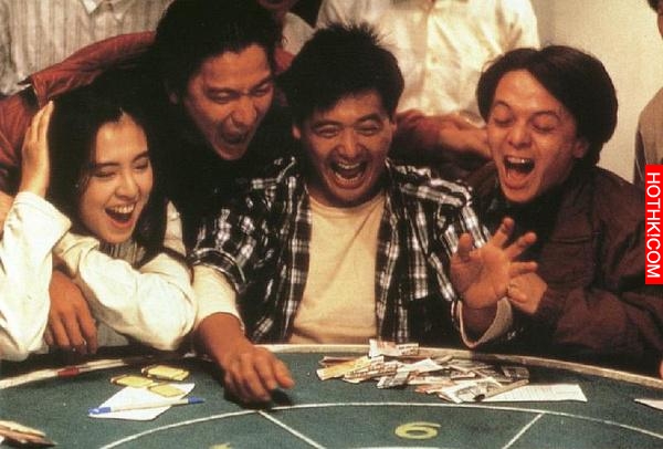唏噓不已！80後最熟悉的《賭神》裡已經有三個演員去世了！