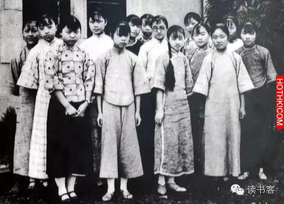 中國標準美女從優雅名媛變成假臉蛇精照片曝光，最後一張真的很誇張！ ...