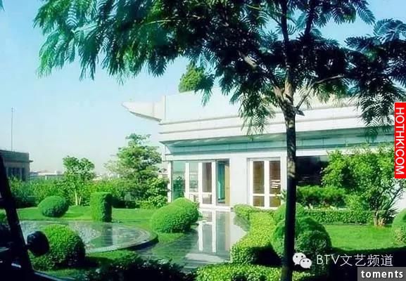 看完劉嘉玲1.2億的豪宅，王艷、張庭、何晟銘都笑了！