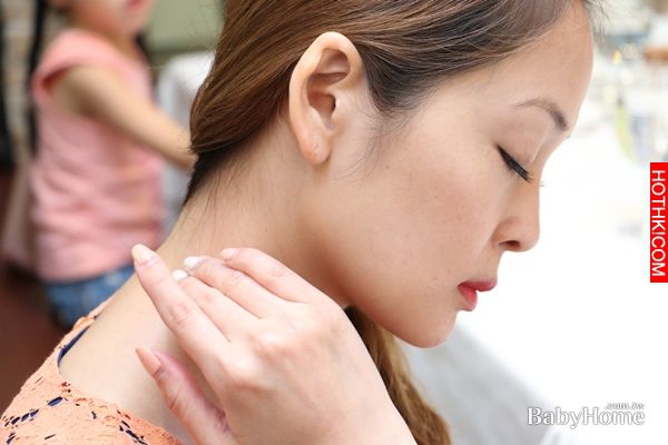 手痠、腳腫、腸胃不適…中醫師傳授：必學8大居家按摩法！