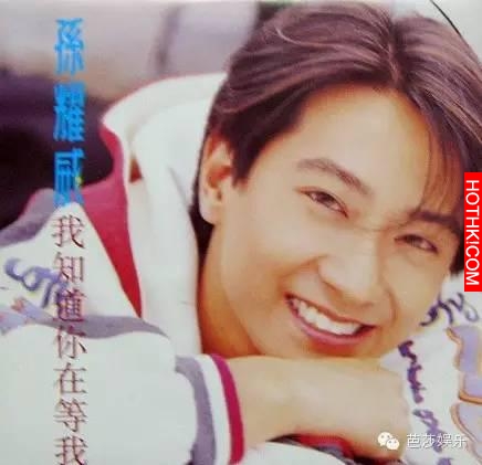 曾風靡萬千少女，卻用6年守護一人，一代男神孫耀威過得如此低調卻幸福！