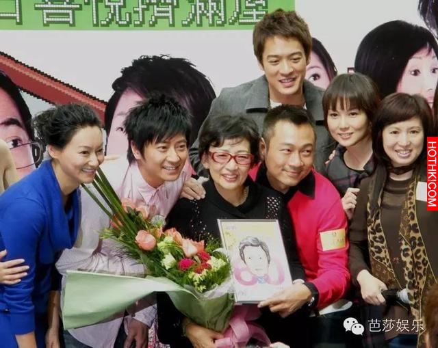 曾風靡萬千少女，卻用6年守護一人，一代男神孫耀威過得如此低調卻幸福！