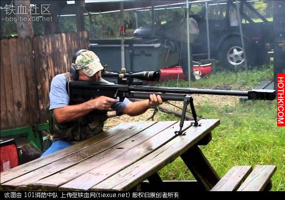 全世界最變態的步槍，可怕到連坦克車都擋不住阿.......