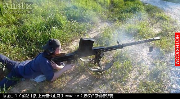 全世界最變態的步槍，可怕到連坦克車都擋不住阿.......