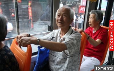 孕婦坐公車，一名阿北坐她旁邊。突然他問：「幾歲了，何時要生？」接下來發生的事讓她 ...