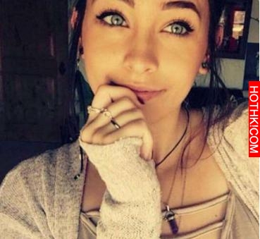 邁克傑克遜的女兒已經17歲，現在的模樣看一眼就有戀愛的感覺！