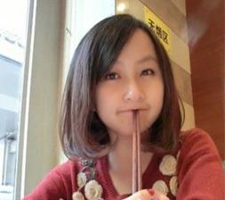 你還記得這10位童星嗎？沒想到他們現在的女友都那麼的美麗！尤其是他的女友！真的太美了！