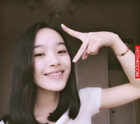你還記得這10位童星嗎？沒想到他們現在的女友都那麼的美麗！尤其是他的女友！真的太美了！