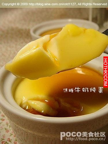 他在雞蛋上用刀劃了幾道裂痕，竟然加入汽水後，一道超神奇超好吃的雞蛋料理就完成了.. ...