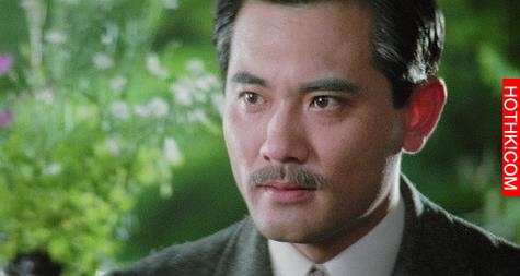 他曾是空少，32歲出道，顏值爆表演技精湛，年過半百卻孤家寡人