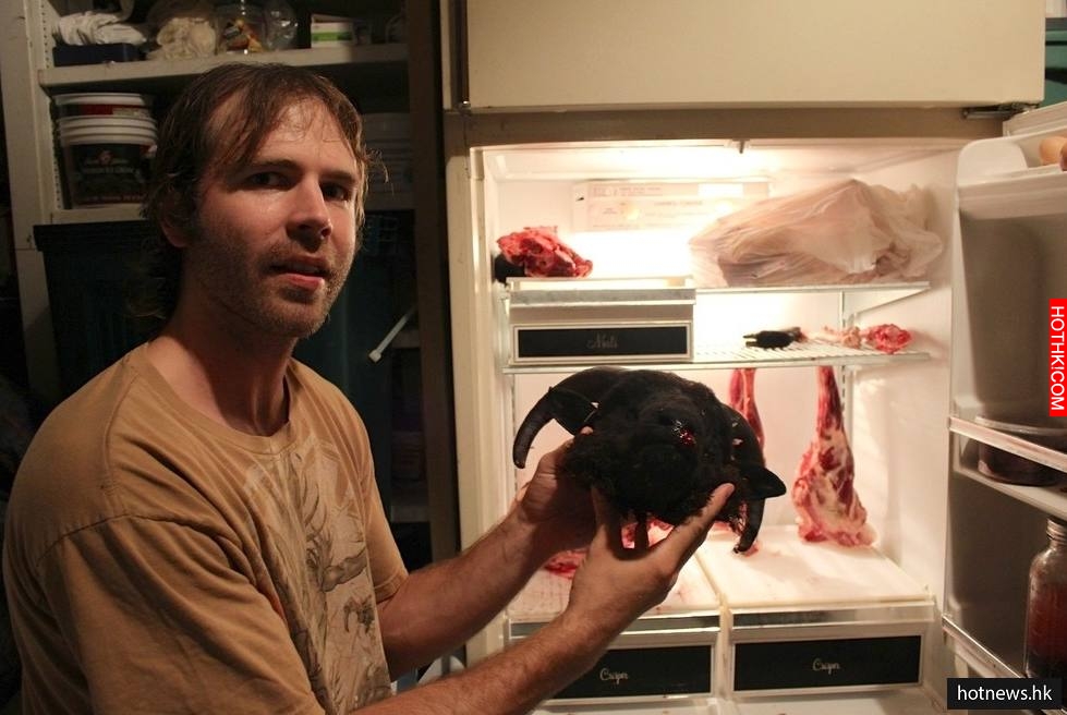 This Man Has Eaten Nothing But Raw Meat For Past Seven Years Article header image