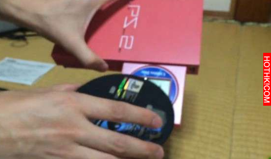 日本網友為只花300日圓買來的「PS2」遊戲機做開箱，打開後所有人傻眼到眼珠都掉出來了 ...