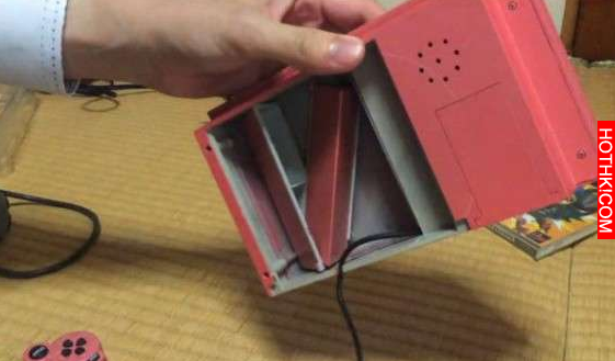 日本網友為只花300日圓買來的「PS2」遊戲機做開箱，打開後所有人傻眼到眼珠都掉出來了 ...