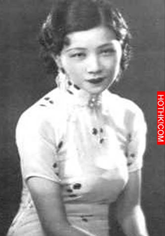 她是舊上海風華絕代的影后，25歲時自殺，不少粉絲為其服毒自盡