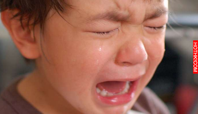 7歲小孩調皮地在電梯裡亂按樓層鍵，媽媽的「懲罰方式」竟然讓乘客最後都笑容滿面地走 ...