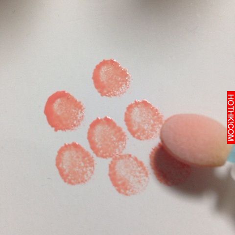 做指彩跟蓋印章一樣簡單？一根眼影棒就能完成的美哭指彩教學│妞新聞 ...