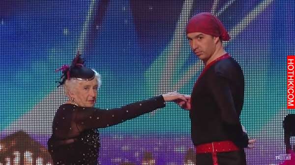 80歲老奶奶表演不到1分鐘就被按了淘汰燈，但她接下來的表演竟然讓評審都不敢抬不起頭 ...