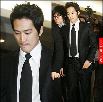 鄭多彬離世8年，母親為其冥婚，揭自殺原因竟疑為「整容」