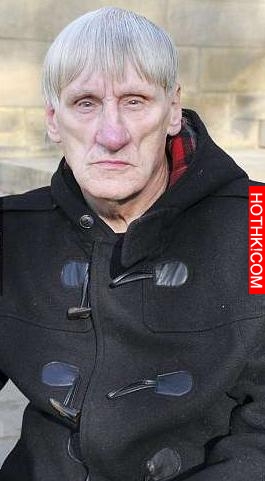 74歲老伯吞下2顆偉哥，接著發生的事讓他一輩子都有陰影