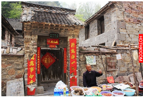 中國有個村子，被稱為世界第9大奇蹟，是世界上最危險的村莊！才看到第3張圖我就不敢去 ...