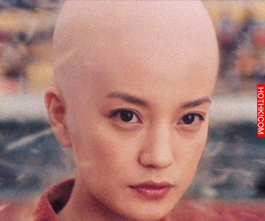 敢於剃光頭的才是真美女，看女明星光頭造型，最後一張讓人心疼！