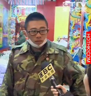 爸爸要帶你去玩了…你快起來！女童父崩潰吶喊，令人鼻酸！軍醫中士表示：在運送大體的 ...